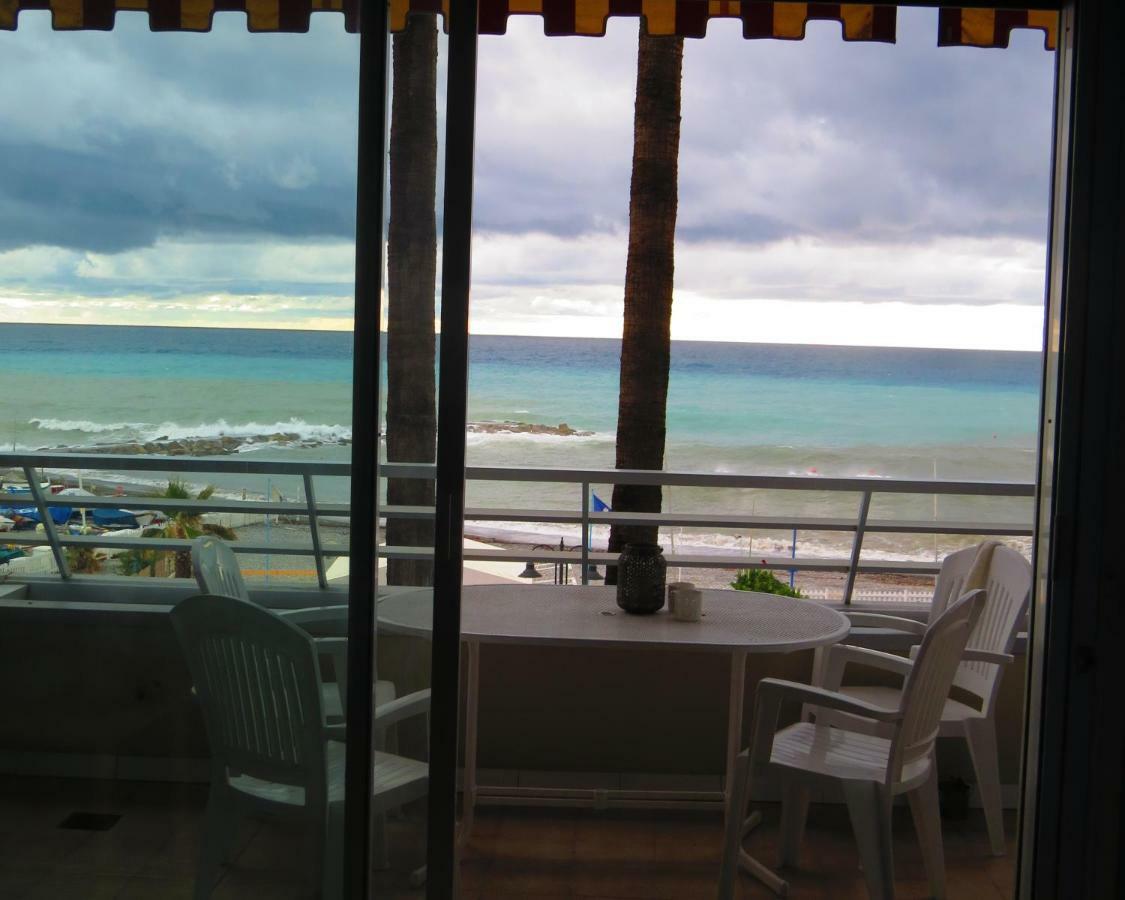 Casa Lea Lägenhet Ventimiglia Exteriör bild