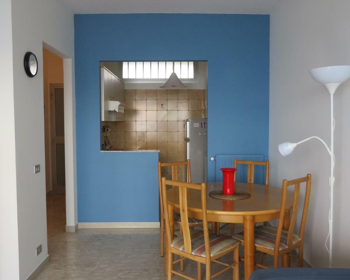 Casa Lea Lägenhet Ventimiglia Exteriör bild