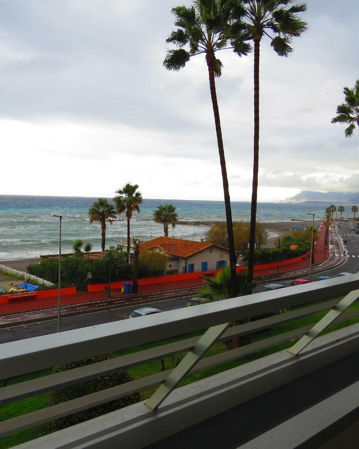 Casa Lea Lägenhet Ventimiglia Exteriör bild