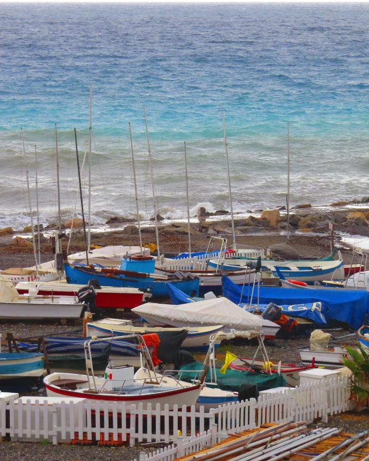 Casa Lea Lägenhet Ventimiglia Exteriör bild